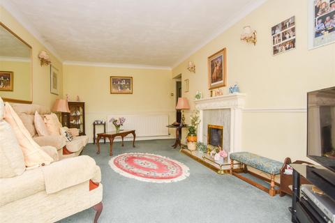 Ilando Stourbridge Road, Wombourne, Wolverhampton, WV5 9BN