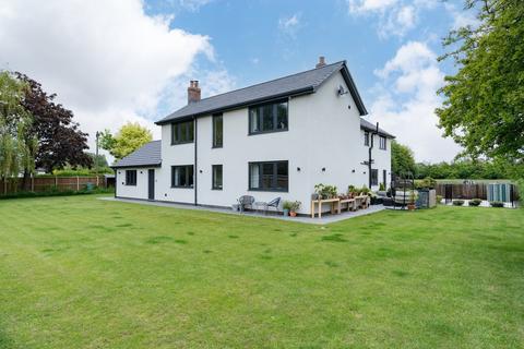 3 bedroom detached house for sale, Low Road, Wyberton, Boston, PE21
