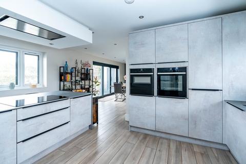 3 bedroom detached house for sale, Low Road, Wyberton, Boston, PE21