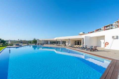 2 bedroom apartment, Mexilhoeira Grande,  Algarve