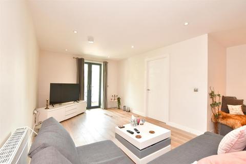 1 bedroom ground floor flat for sale - North Street, Horsham, West Sussex
