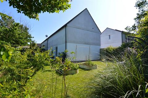 2 bedroom semi-detached house for sale - Falmouth