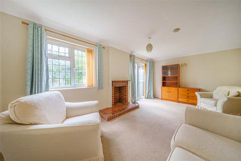 1 Avenue Road, Winslow, Buckingham, MK18 3DH
