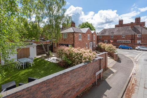 4 bedroom end of terrace house for sale, Whitehall Street, Shrewsbury, Shropshire, SY2