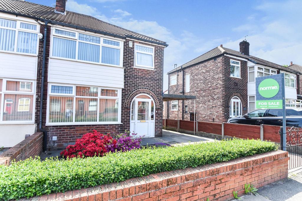 Parr Lane, Bury, BL9 3 bed semidetached house for sale £260,000