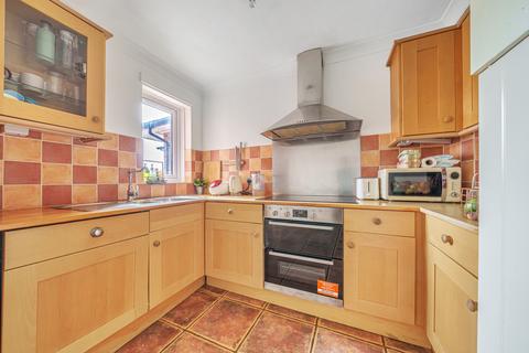 2 bedroom apartment for sale - Church Road, Kingston Upon Thames, KT1