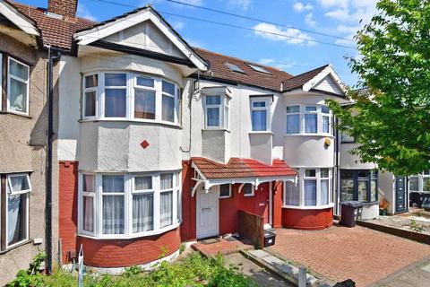 7 Tylehurst Gardens, Ilford, IG1 2QL