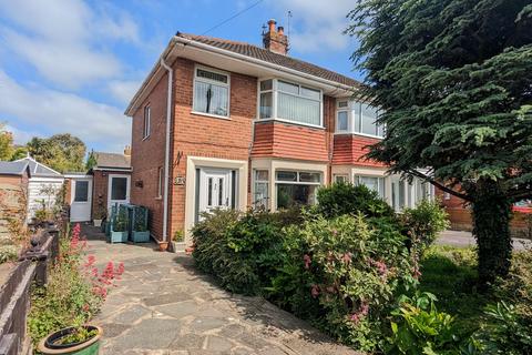 3 bedroom semi-detached house for sale, Whitecoats Drive, lytham, FY8