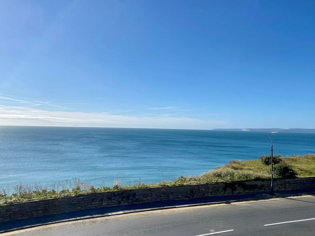 Southbourne Overcliff Drive, Bournemouth BH6 3 bed semidetached house