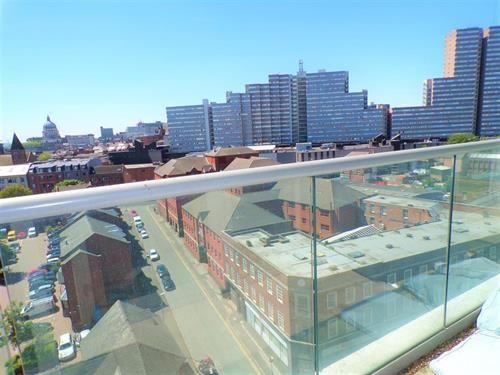 Apartment in Nottingham, Nottinghamshire - View 4