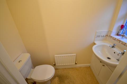 3 bedroom house to rent, Great Broad Ing, Barnsley, South Yorkshire, S75