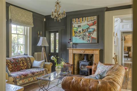 10 Hillside, London, SW19 4NH