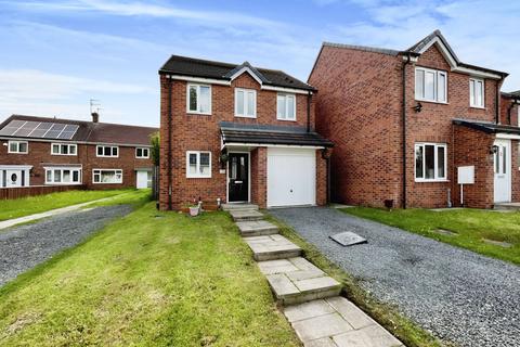 3 bedroom detached house for sale, Fairbairn Road, Peterlee, Durham, SR8 5EN