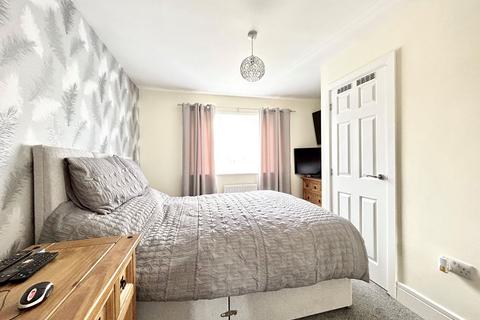 8 Fairbairn Road, Peterlee, SR8 5EQ