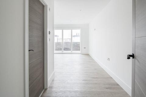 2 bedroom apartment for sale, Plot 3, 2 Bedroom Apartment 3 Cliff Edge, Narrowcliffe Road , TR7 2FX TR7