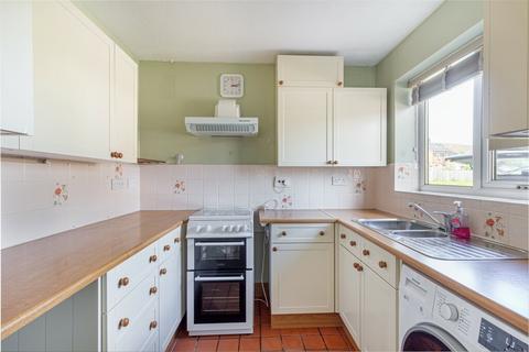 2 Avon Close, Bromsgrove, B60 3PE