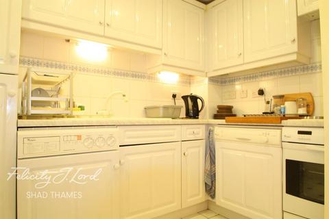 2 bedroom flat to rent - Codrington Court,  Rotherhithe,  SE16
