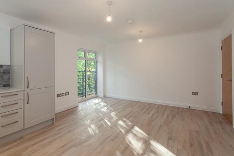 2 bedroom flat for sale, 5 Cavell Court, Woodbridge, IP12 1FR