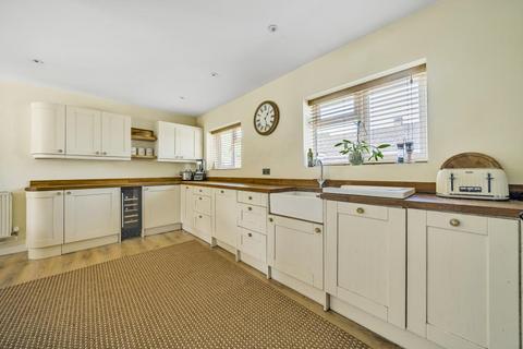 3 bedroom detached bungalow for sale - Wheatley,  Oxfordshire,  OX33