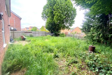 71 Viscount Road, Northampton, NN3 5BJ