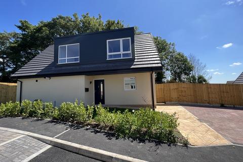 3 bedroom chalet for sale, Durleigh View Close, Bridgwater, TA6