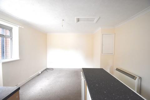 1 bedroom flat to rent, Magdalen Street, Norwich, NR3