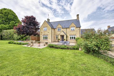4 bedroom equestrian property for sale - Prebendal Green, Yarwell, Northamptonshire, PE8
