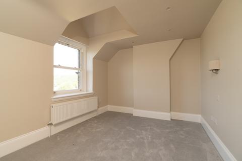 3 bedroom apartment for sale - Green Lane, Flat 3, Buxton, Derbyshire, SK17