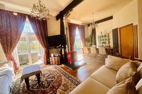 4 bedroom semi-detached house for sale, Kington,  Herefordshire,  HR5