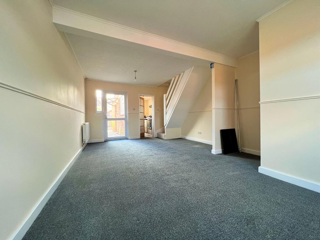 Quantock Terrace, Bristol Road, Bridgwater, TA6 2 bed terraced house