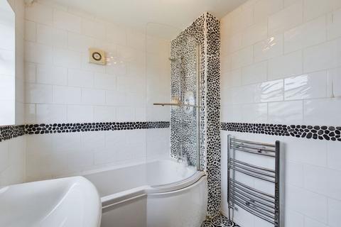 22 Wheatfield Road, Northampton, NN3 2NE