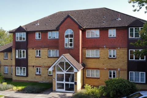 2 bedroom flat for sale, Thompson Way, Rickmansworth