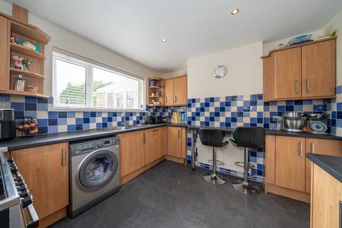 283 Galley Hill, Hemel Hempstead, HP1 3LR