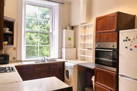 3 bedroom flat to rent, Highburgh Road, Dowanhill, Glasgow, G12