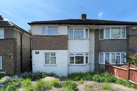 36 Meadowview Road, London, SE6 3NN