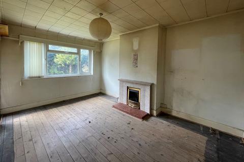 36 Meadowview Road, London, SE6 3NN