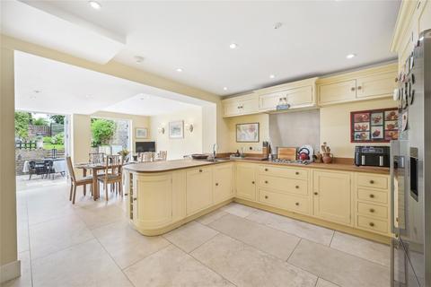 4 bedroom terraced house for sale, St. Elmo Road, London, W12