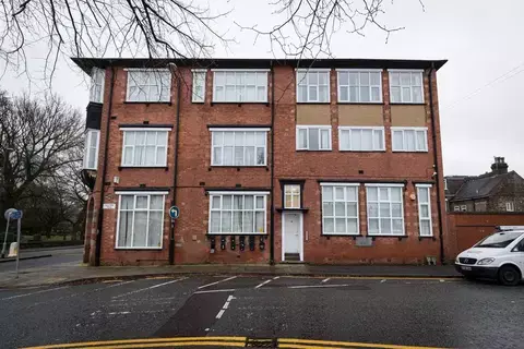 1 bedroom flat to rent, Church street, Stoke-on-Trent ST4 1DQ