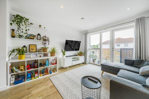 Flat 7, 3 Station Approach, London, SE26 5FD