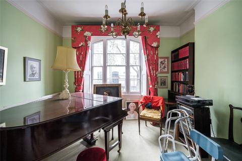31 Devonia Road, London, N1 8JQ