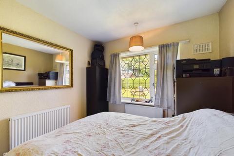 2 bedroom detached bungalow for sale - Manorfield Avenue, Driffield, YO25 5HP