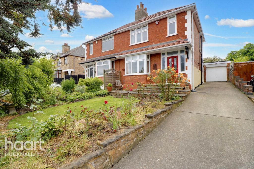Nottingham Road, Hucknall, Nottingham 3 bed semidetached house for