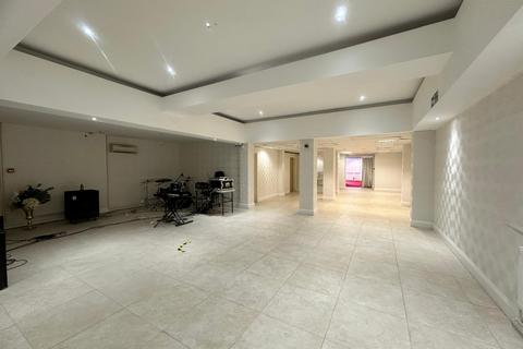 Warehouse to rent, Brember Road, Harrow HA2