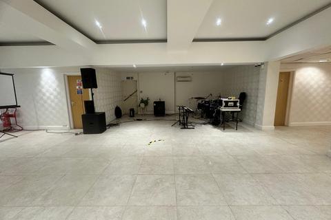 Warehouse to rent, Brember Road, Harrow HA2