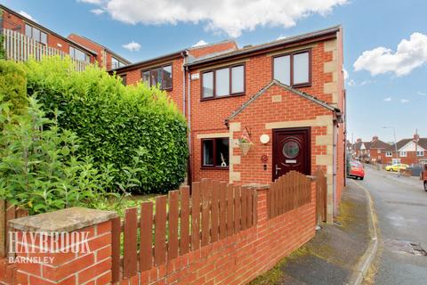 3 bedroom semi-detached house for sale - Worsbrough Road, Blacker Hill