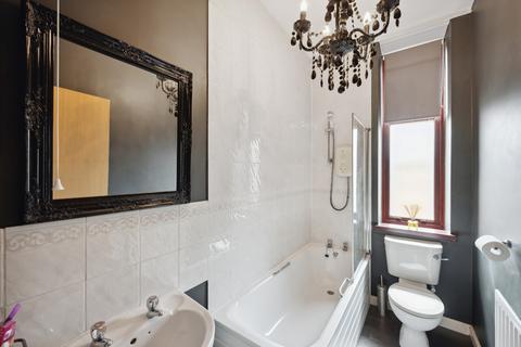 2/3, 905 Dumbarton Road, Glasgow, G11 6NB
