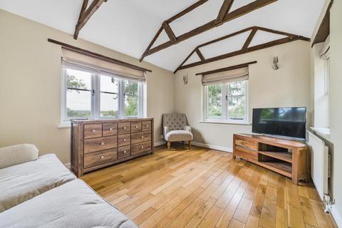 undefined, Remenham Hill,  Remenham,  RG9
