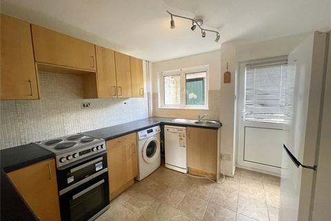 4 bedroom terraced house to rent, The Chantrys, Farnham, Surrey, GU9