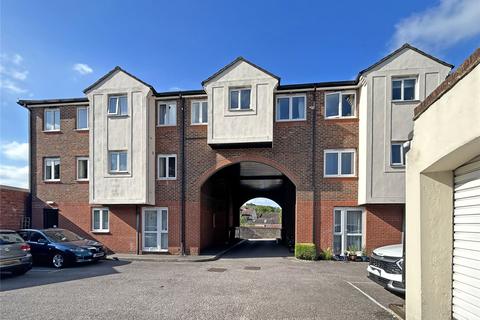 2 bedroom apartment for sale, Chatham Court, Station Road