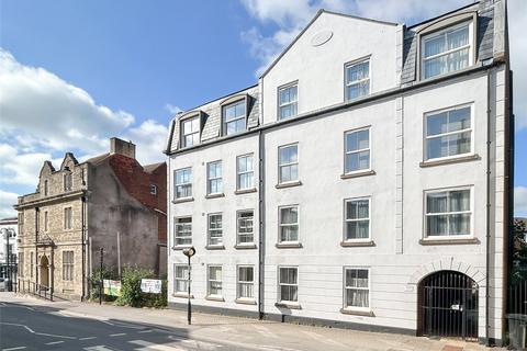 2 bedroom apartment for sale, Chatham Court, Station Road